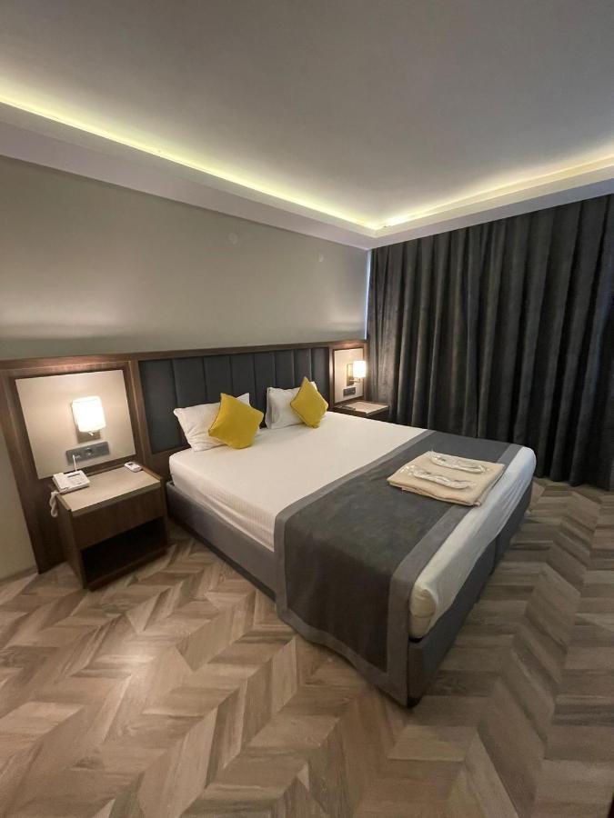 Uk Ankara Hotel Екстер'єр фото