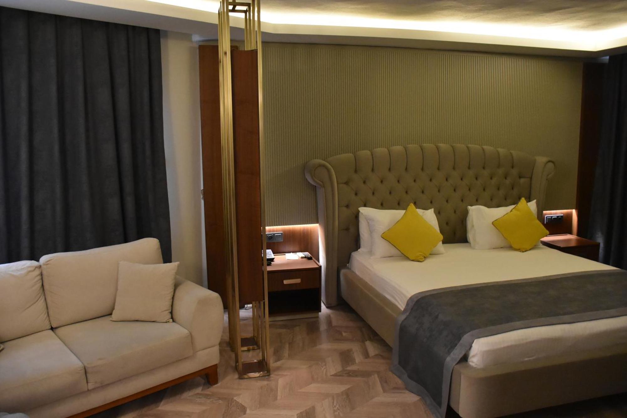 Uk Ankara Hotel Екстер'єр фото