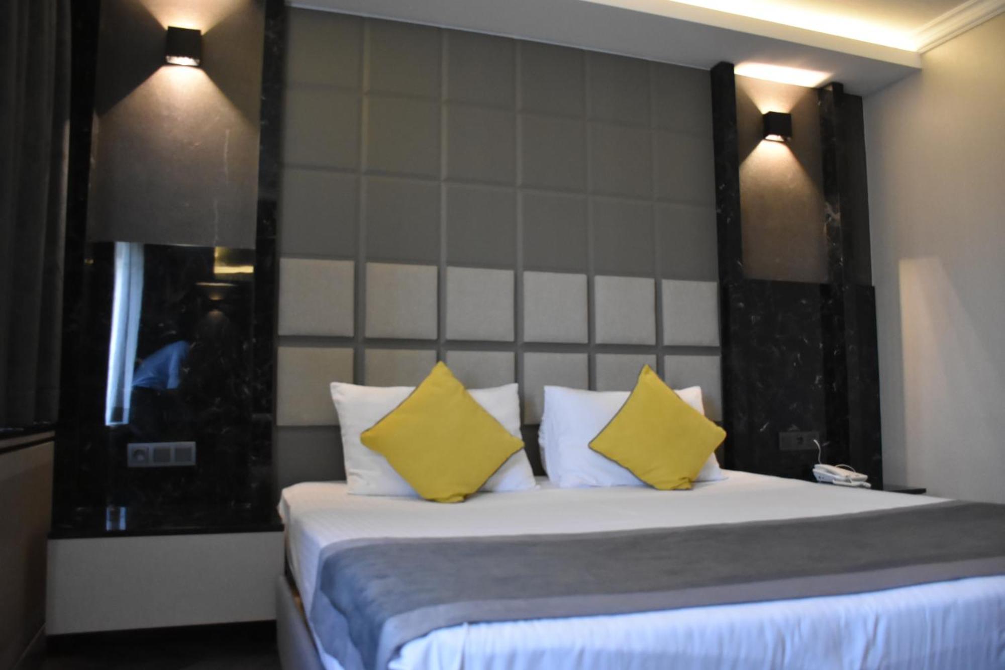 Uk Ankara Hotel Екстер'єр фото