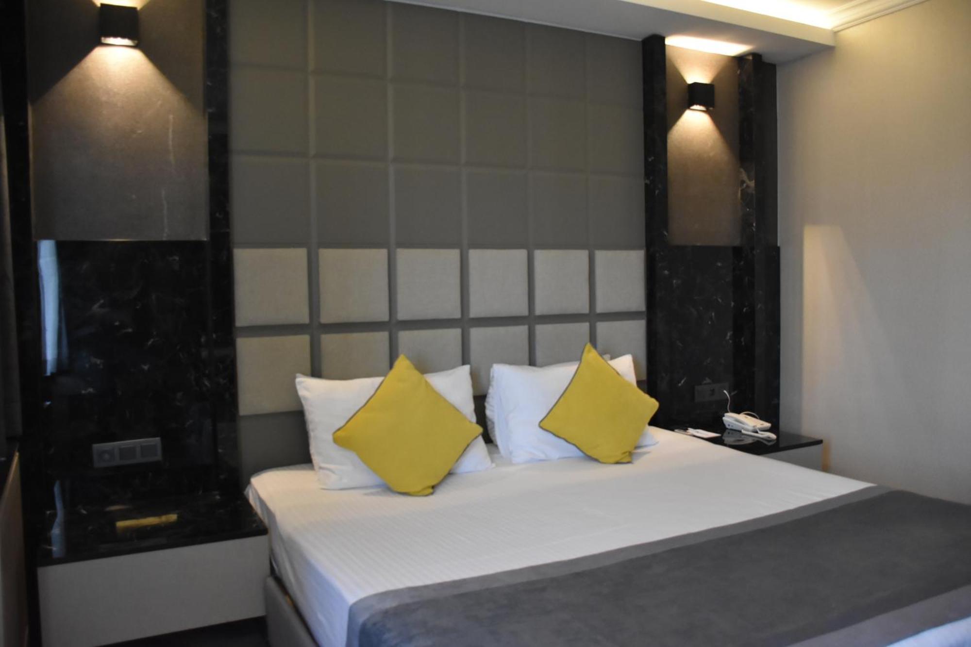 Uk Ankara Hotel Екстер'єр фото