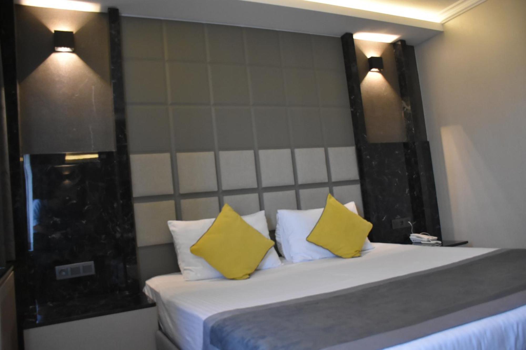 Uk Ankara Hotel Екстер'єр фото
