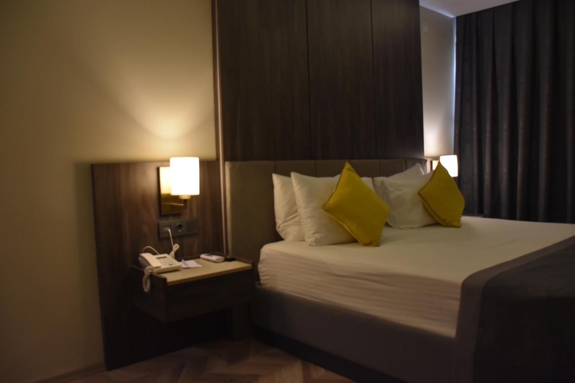 Uk Ankara Hotel Екстер'єр фото